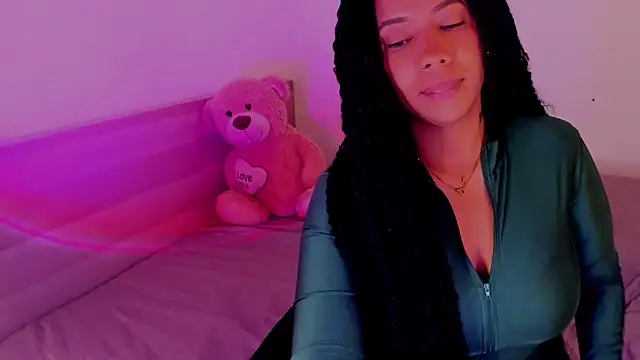 Snapshot of NicolePasqualott chatting on November 11, 2025, 8:25 pm NicolePasqualott online show from November 11, 2025, 8:25 pm