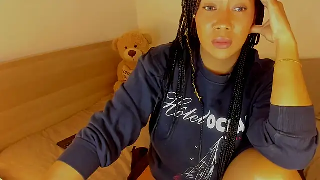 Snapshot of NicolePasqualott chatting on October 29, 2025, 10:52 pm NicolePasqualott online show from October 29, 2025, 10:52 pm