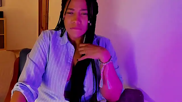 Snapshot of NicolePasqualott chatting on October 17, 2025, 8:21 pm NicolePasqualott online show from October 17, 2025, 8:21 pm