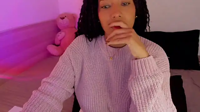 Snapshot of NicolePasqualott chatting on November 15, 2025, 8:35 pm NicolePasqualott online show from November 15, 2025, 8:35 pm