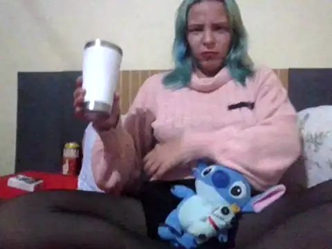 Snapshot of Stich_Linda chatting on June 14, 2026, 5:41 am Stich Linda online show from June 14, 2026, 5:41 am