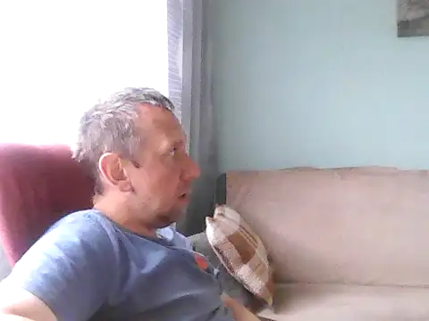 Snapshot of RafalekRozmarynowski81 chatting on July 12, 2026, 6:03 am RafalekRozmarynowski81 online show from July 12, 2026, 6:03 am