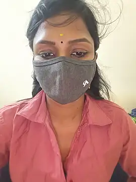 Snapshot of YALINITWO7_TAMIL chatting on June 18, 2026, 1:38 pm YALINITWO7 TAMIL online show from June 18, 2026, 1:38 pm