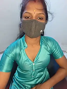 Snapshot of YALINITWO7_TAMIL chatting on June 15, 2026, 1:00 pm YALINITWO7 TAMIL online show from June 15, 2026, 1:00 pm