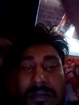 Your modelrani online show from June 19, 2026, 6:08 am