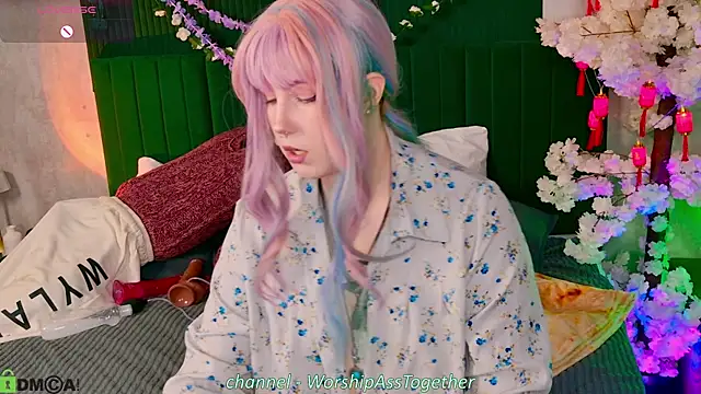 Candy-yeah online show from June 27, 2026, 1:55 am