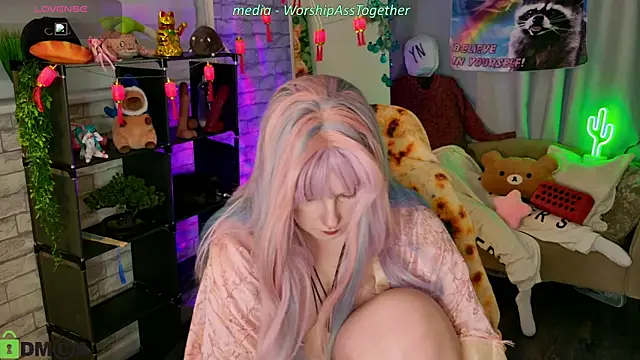 Candy-yeah online show from July 18, 2026, 1:14 am