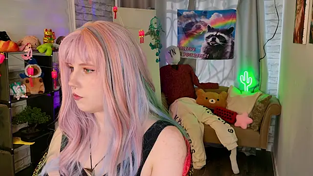 Candy-yeah online show from July 20, 2026, 1:13 am