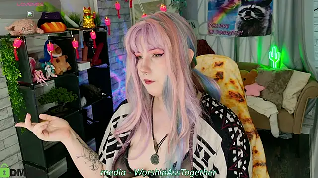 Candy-yeah online show from July 8, 2026, 1:08 am