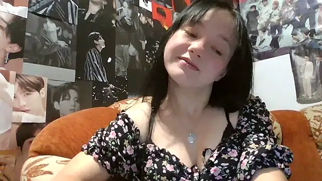 Snapshot of LittilePrincess chatting on July 5, 2026, 10:27 pm LittilePrincess online show from July 5, 2026, 10:27 pm
