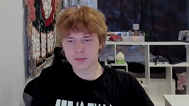 Snapshot of Benjamin_Bo chatting on June 17, 2026, 9:41 am Benjamin Bo online show from June 17, 2026, 9:41 am