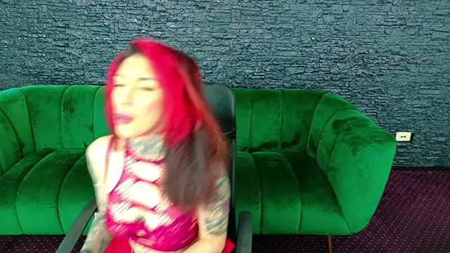 Snapshot of CassyFoxyy chatting on July 13, 2026, 4:23 am CassyFoxyy online show from July 13, 2026, 4:23 am