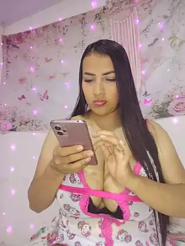 Snapshot of sofia_milky chatting on August 6, 2026, 4:29 am sofia milky online show from August 6, 2026, 4:29 am
