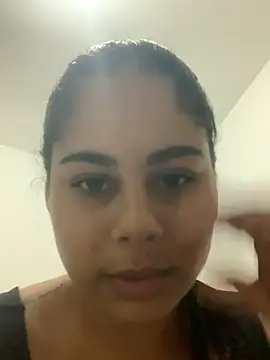Snapshot of Nina69_N chatting on August 3, 2026, 10:36 pm Nina69 N online show from August 3, 2026, 10:36 pm