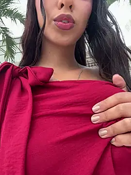 sofi-jimenez online show from July 21, 2026, 11:33 am