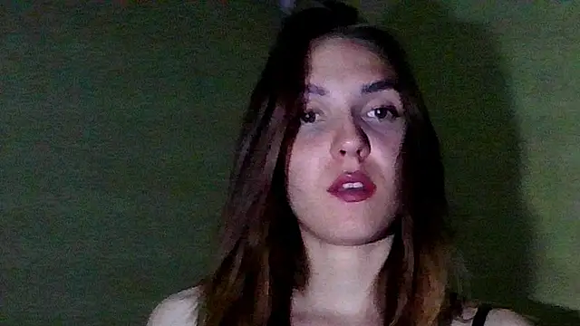 Snapshot of Zlatixx chatting on June 21, 2026, 9:20 pm Zlatixx online show from June 21, 2026, 9:20 pm
