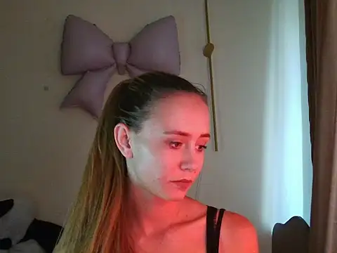 Snapshot of MyLittle_Flame_ chatting on July 12, 2026, 1:34 pm MyLittle Flame online show from July 12, 2026, 1:34 pm