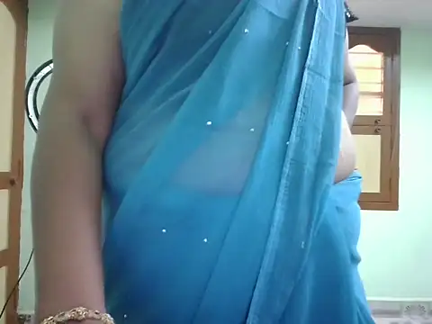 Snapshot of Tamil_Shailu chatting on June 30, 2026, 7:19 am Tamil Shailu online show from June 30, 2026, 7:19 am
