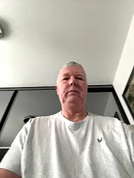 cumboy online show from December 3, 2024, 1:06 pm