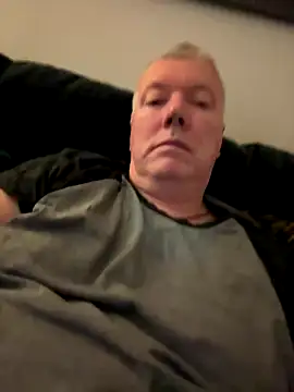 cumboy online show from October 9, 2025, 10:32 pm