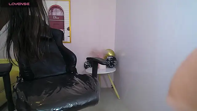 Snapshot of Lia_Rose_ch chatting on July 6, 2026, 3:03 pm Lia Rose ch online show from July 6, 2026, 3:03 pm
