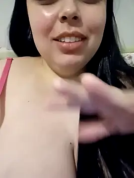 Snapshot of StellaPeituda chatting on July 11, 2026, 3:29 am StellaPeituda online show from July 11, 2026, 3:29 am