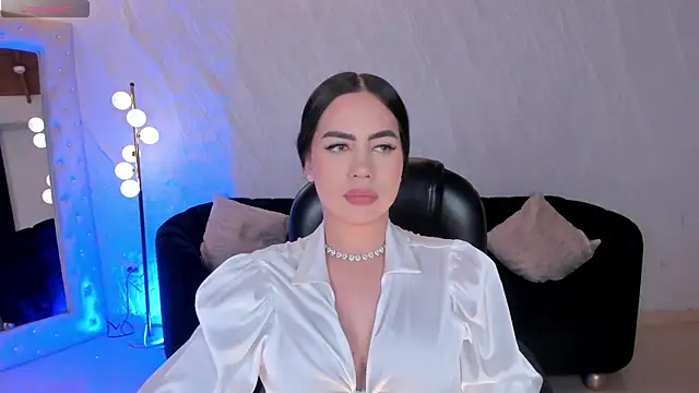 Snapshot of SabrinaMontclair chatting on July 10, 2026, 10:54 pm SabrinaMontclair online show from July 10, 2026, 10:54 pm