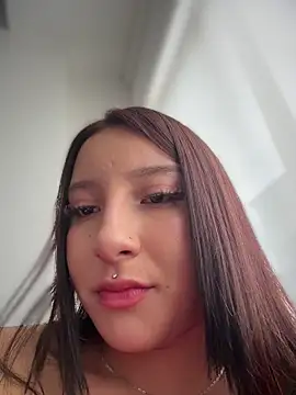 Snapshot of Tamara-LS chatting on July 1, 2026, 2:39 pm Tamara-LS online show from July 1, 2026, 2:39 pm