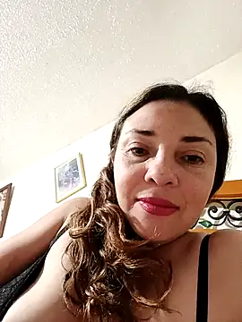 Snapshot of Angelika_Clauss chatting on July 3, 2026, 12:11 pm Angelika Clauss online show from July 3, 2026, 12:11 pm