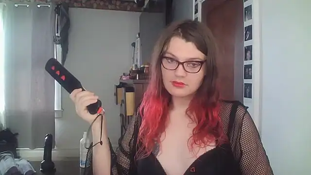 Snapshot of Tranicpixiedreamgrl chatting on June 26, 2026, 3:51 pm Tranicpixiedreamgrl online show from June 26, 2026, 3:51 pm