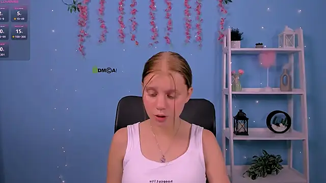 Snapshot of bella_sky11 chatting on June 30, 2026, 12:05 pm bella sky11 online show from June 30, 2026, 12:05 pm
