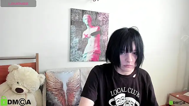 Snapshot of MillyMils chatting on July 9, 2026, 8:37 am MillyMils online show from July 9, 2026, 8:37 am