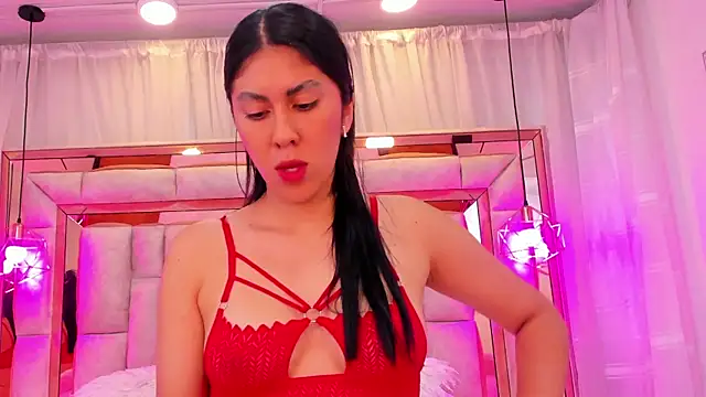 LiliGreyy online show from June 19, 2026, 12:00 pm
