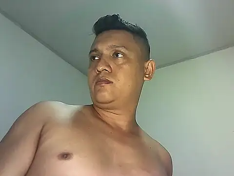 Snapshot of chriss_pacheco chatting on June 18, 2026, 6:34 am chriss pacheco online show from June 18, 2026, 6:34 am