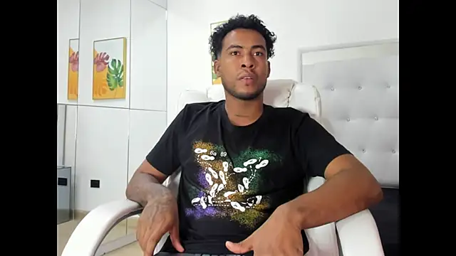 Snapshot of Kurt_Fire chatting on June 21, 2026, 3:34 am Kurt Fire online show from June 21, 2026, 3:34 am