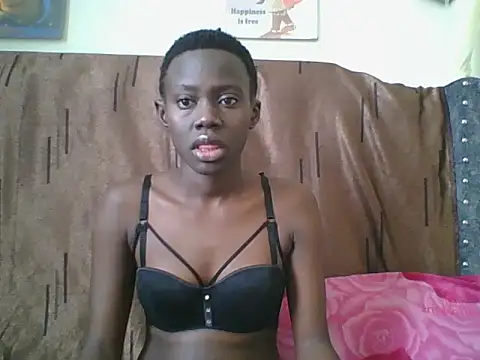 Snapshot of Tish_Leylah chatting on July 19, 2026, 12:24 pm Tish Leylah online show from July 19, 2026, 12:24 pm