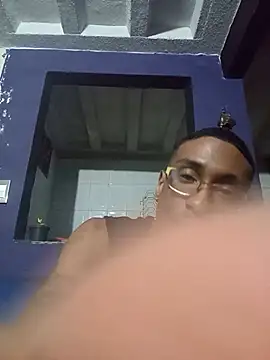 smokepurpxxx online show from June 20, 2026, 3:00 am