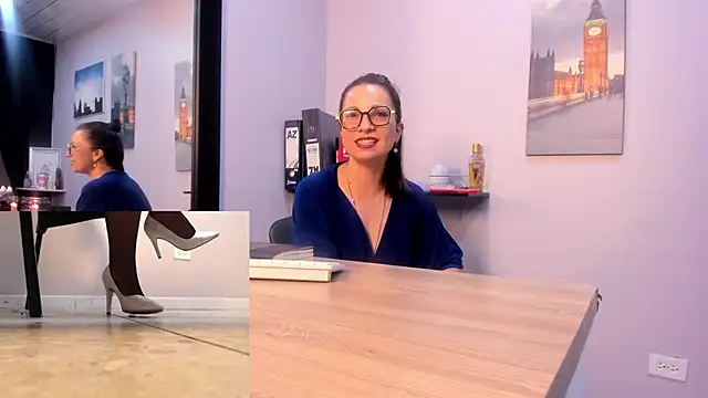 Greta Borbon  online show from July 9, 2026, 11:31 am