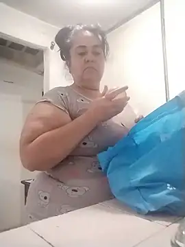 BigAssQueenLatina online show from June 23, 2026, 1:03 am