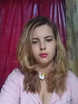 SunnySofii online show from July 8, 2026, 5:24 pm