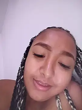 HeLiSa69ebony online show from July 12, 2026, 10:21 pm