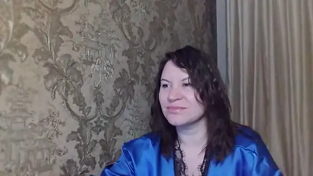 Snapshot of Lauralison chatting on July 22, 2026, 9:17 pm Lauralison online show from July 22, 2026, 9:17 pm