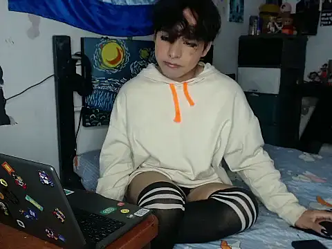 Snapshot of Tiff_-Styles chatting on June 20, 2026, 10:04 pm Tiff -Styles online show from June 20, 2026, 10:04 pm