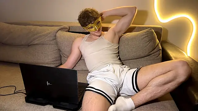deniel horny online show from June 22, 2026, 6:16 pm