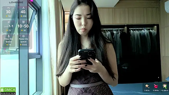 Snapshot of miko_kimura chatting on October 31, 2025, 12:51 am miko kimura online show from October 31, 2025, 12:51 am