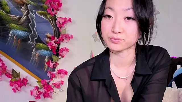 Snapshot of MySweetSofie chatting on September 23, 2025, 6:15 pm MySweetSofie online show from September 23, 2025, 6:15 pm