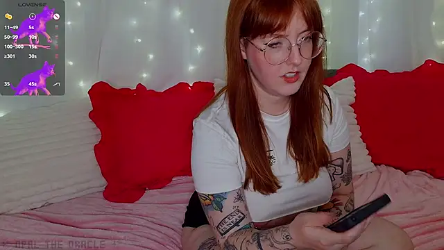 Snapshot of opal_the_oracle chatting on August 6, 2026, 3:12 am opal the oracle online show from August 6, 2026, 3:12 am