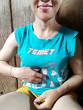 Snapshot of Myy_sexy chatting on July 15, 2026, 4:19 am Myy sexy online show from July 15, 2026, 4:19 am