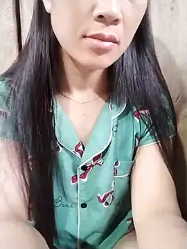 Snapshot of Myy_sexy chatting on July 27, 2026, 11:45 pm Myy sexy online show from July 27, 2026, 11:45 pm