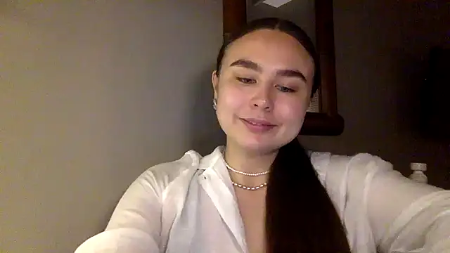 Snapshot of Tiorina chatting on July 1, 2026, 11:10 am Tiorina online show from July 1, 2026, 11:10 am